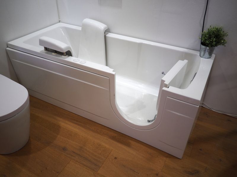 Senior Tub Installation detail